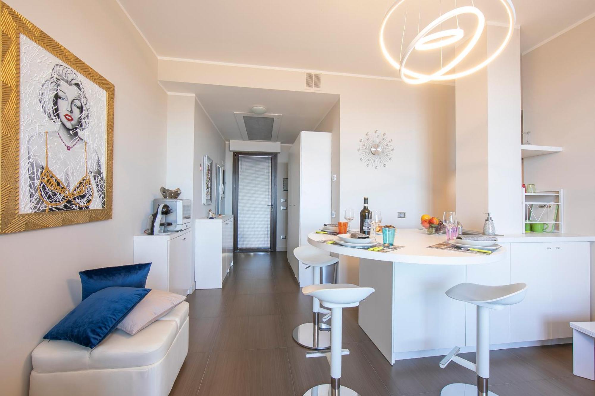 Suite On The Lake - Happy Rentals Meina Dış mekan fotoğraf