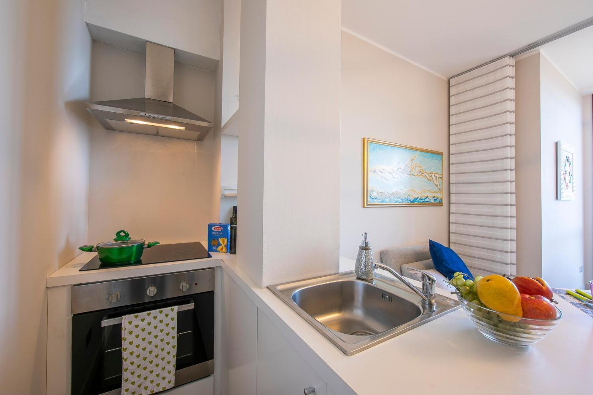 Suite On The Lake - Happy Rentals Meina Dış mekan fotoğraf